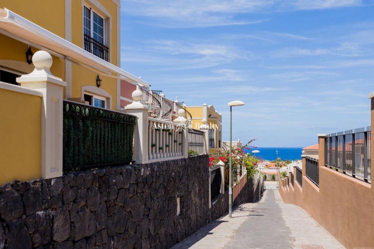 Paraiso Palm Mar Beautiful & Bright Renovated Apartment With Air Conditioning Eksteriør bilde
