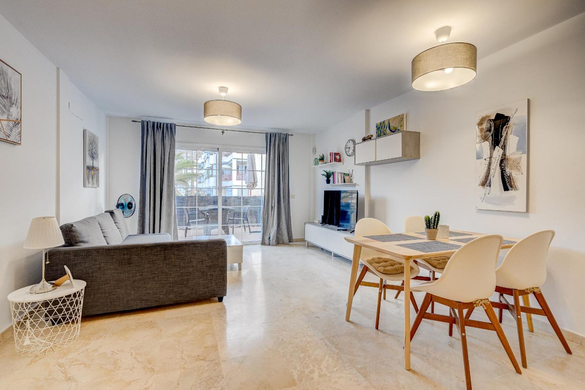 Paraiso Palm Mar Beautiful & Bright Renovated Apartment With Air Conditioning Eksteriør bilde