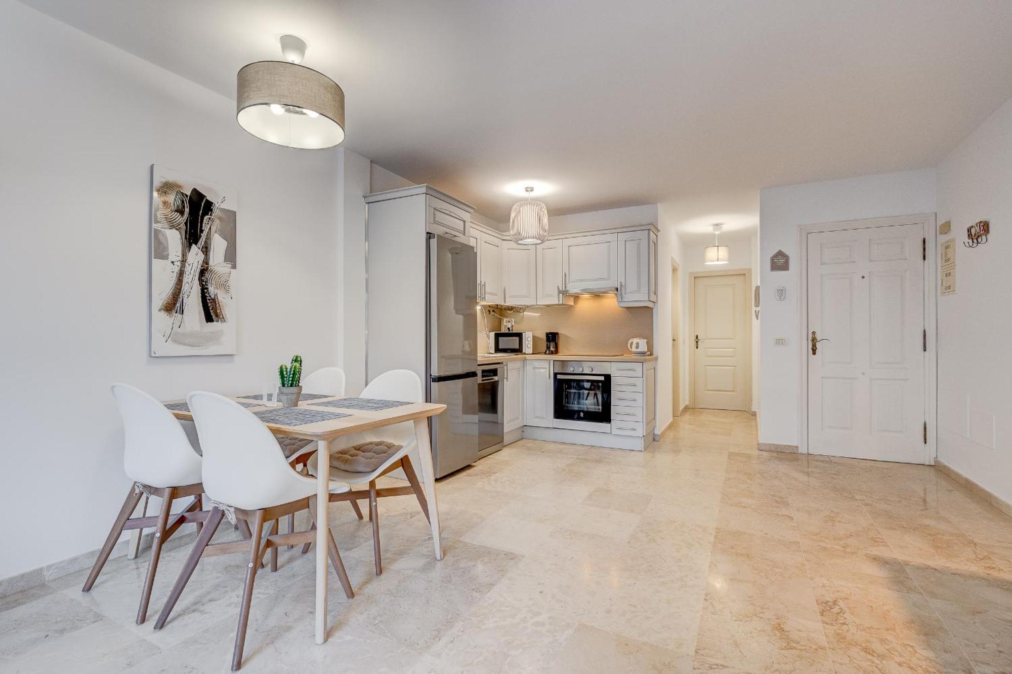 Paraiso Palm Mar Beautiful & Bright Renovated Apartment With Air Conditioning Eksteriør bilde